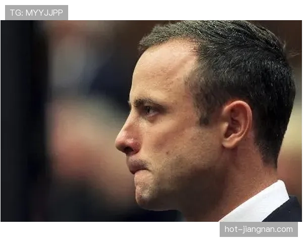 奥斯卡·皮斯托瑞斯一出现我就想问，刀片鞋背后藏着多夸张的奢侈生活